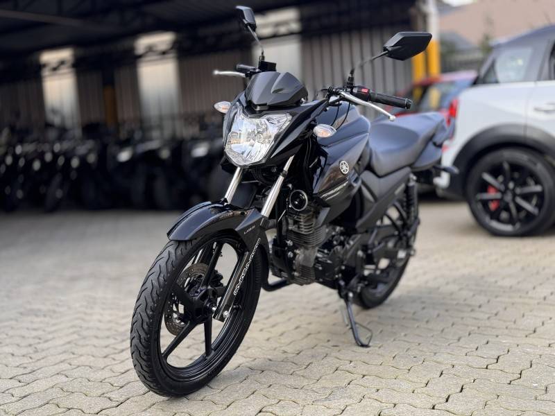 YAMAHA - FAZER - 2022/2022 - Preta - R$ 17.300,00