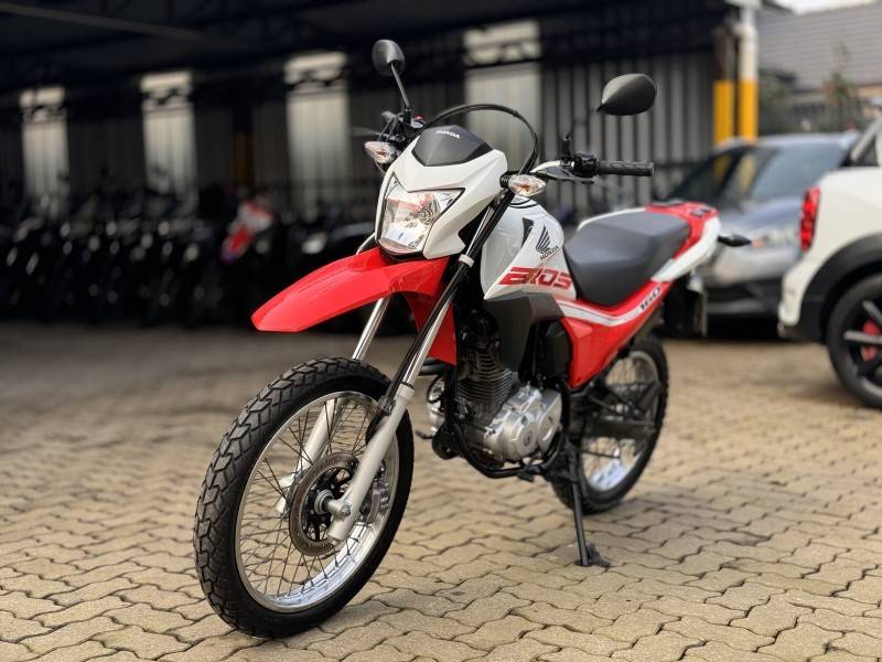 HONDA - NXR 160 - 2019/2019 - Branca - R$ 18.300,00