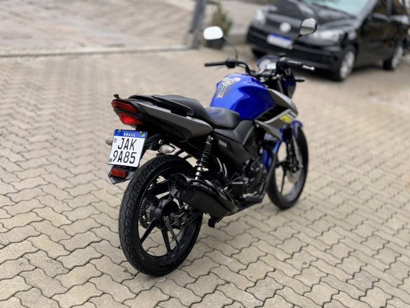 YAMAHA - FAZER - 2020/2021 - Azul - R$ 16.800,00