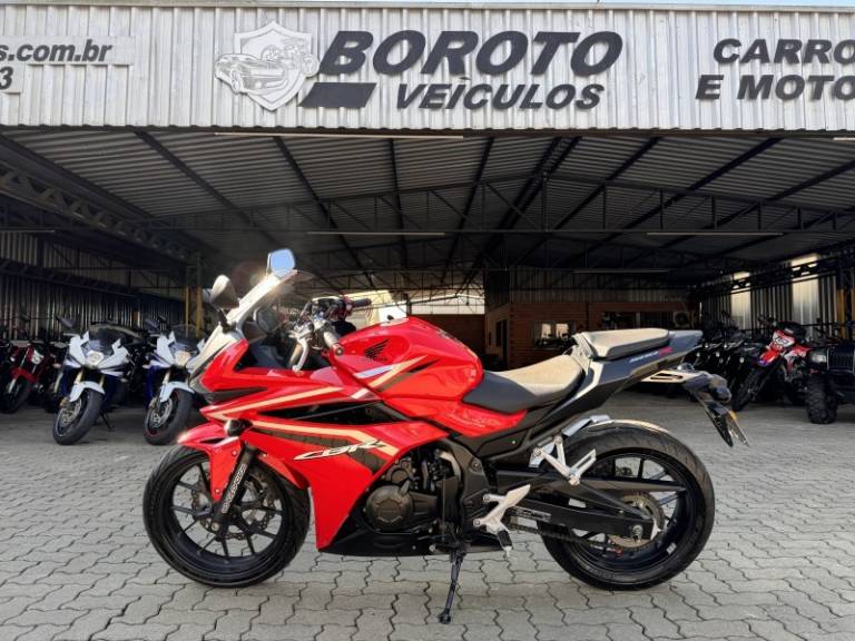 HONDA - CBR 500R - 2018/2018 - Vermelha - R$ 32.800,00