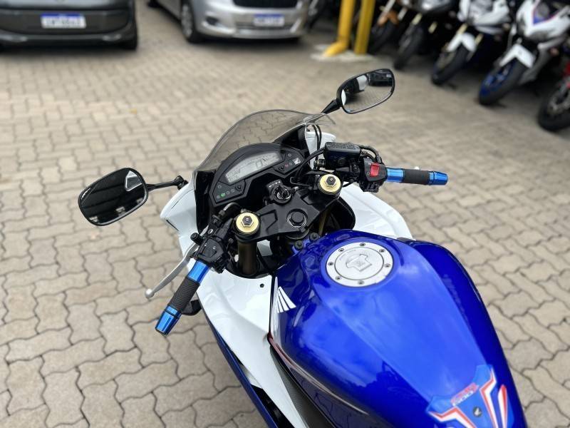 HONDA - CBR 600F - 2013/2013 - Azul - R$ 39.800,00