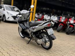 YAMAHA - NEO AT 115 - 2011/2012 - Prata - R$ 8.800,00