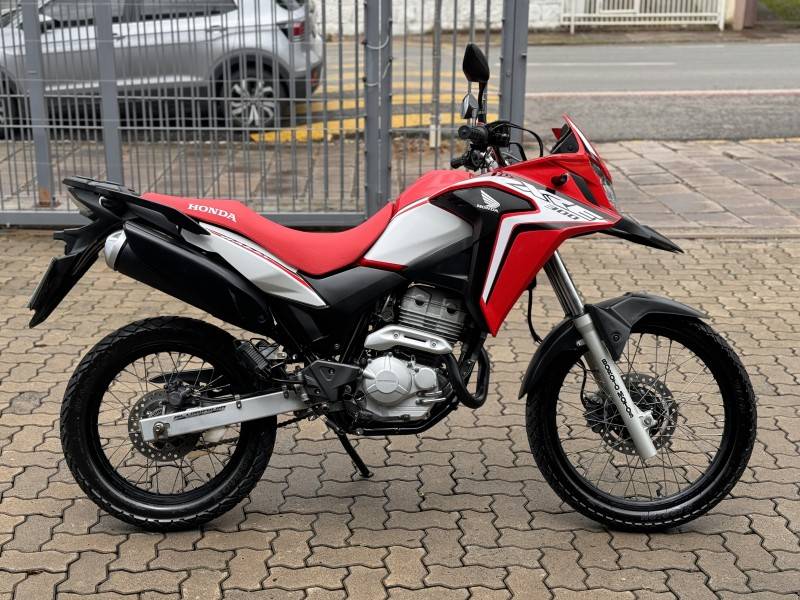 HONDA - XRE 300 - 2019/2020 - Vermelha - R$ 28.800,00