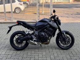 HONDA - CB 650R - 2024/2024 - Cinza - R$ 56.800,00