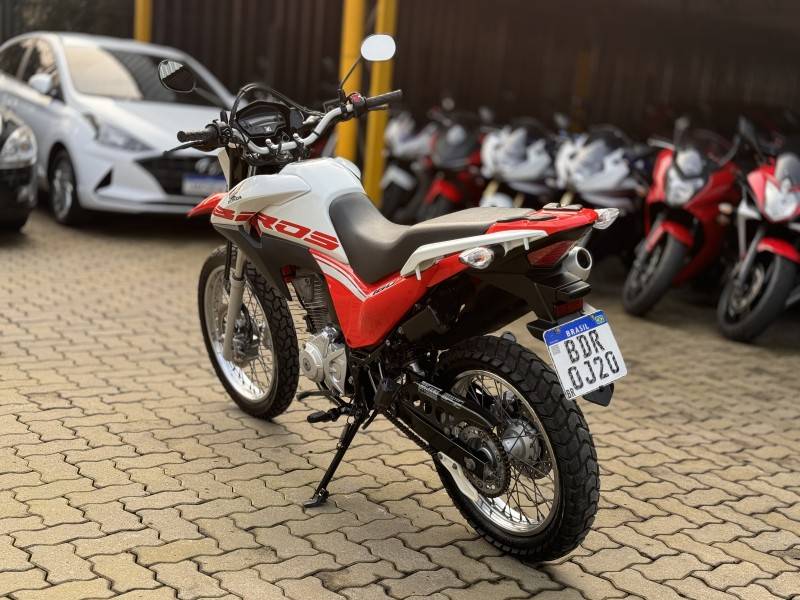 HONDA - NXR 160 - 2019/2019 - Branca - R$ 18.300,00