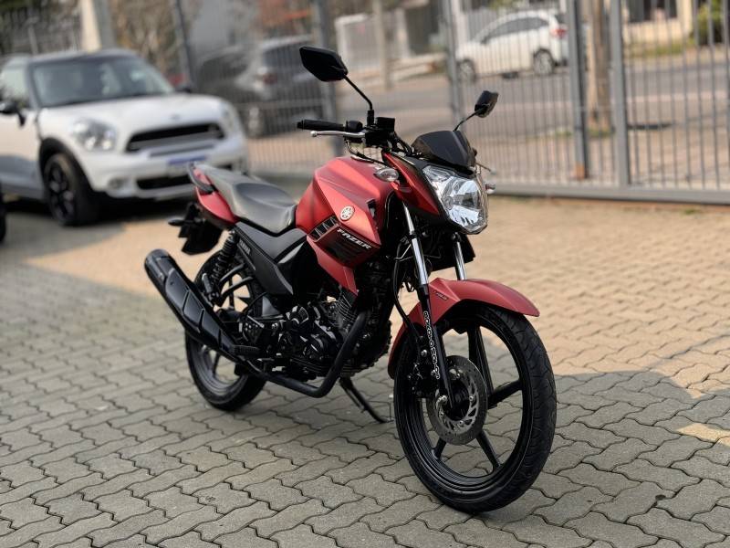 YAMAHA - FAZER - 2022/2022 - Vermelha - R$ 17.300,00