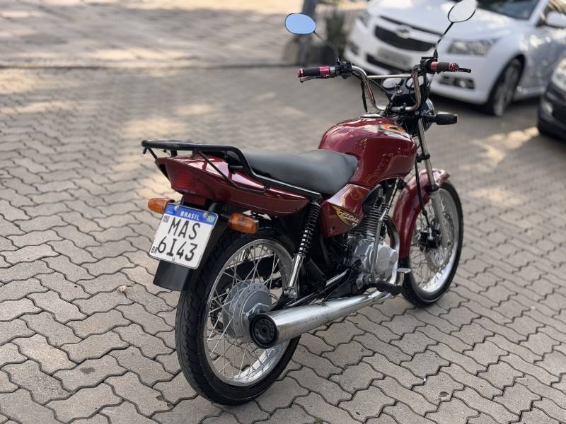 HONDA - CG 125 - 2000/2000 - Vermelha - R$ 6.800,00