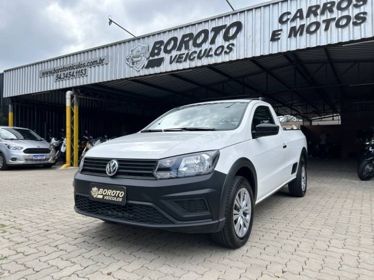 VOLKSWAGEN - SAVEIRO - 2022/2023 - Branca - R$ 78.800,00