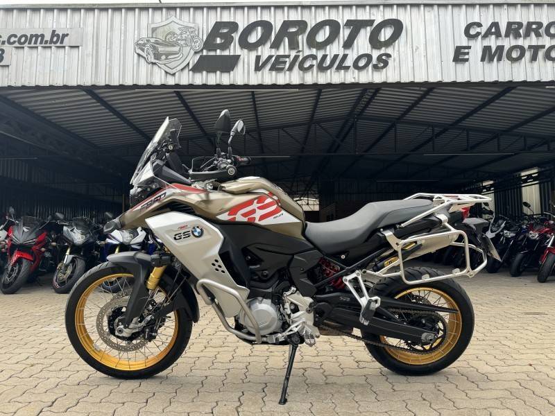 BMW - F 850 GS ADVENTURE RALLYE - 2021/2021 - Marrom - R$ 66.800,00