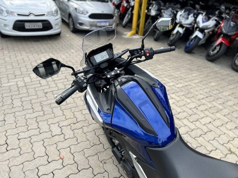 HONDA - NC 750X - 2023/2023 - Azul - R$ 57.800,00