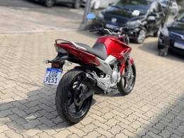 YAMAHA - FAZER - 2013/2014 - Vermelha - R$ 15.300,00