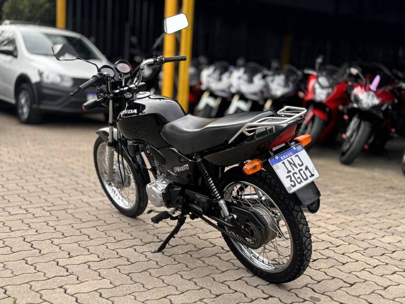 HONDA - CG 125 - 2006/2007 - Preta - R$ 7.800,00