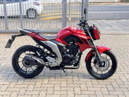 YAMAHA - FAZER - 2021/2022 - Vermelha - R$ 22.800,00