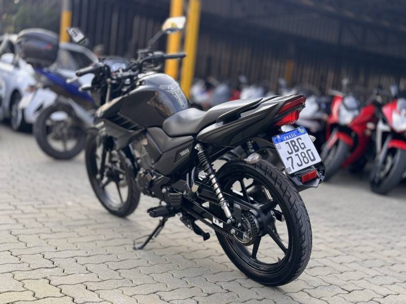 YAMAHA - FAZER - 2022/2022 - Preta - R$ 17.300,00