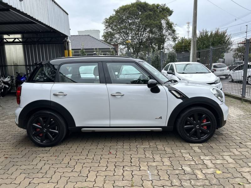 MINI - COOPER - 2014/2015 - Branca - R$ 115.000,00