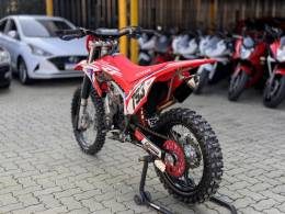 HONDA - CRF 250F - 2021/2022 - Vermelha - R$ 24.500,00