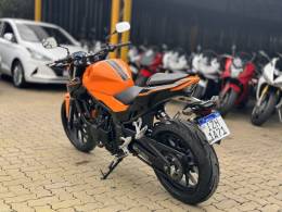 HONDA - CB 500F - 2019/2019 - Laranja - R$ 33.800,00