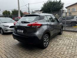 NISSAN - KICKS - 2018/2019 - Cinza - R$ 83.800,00