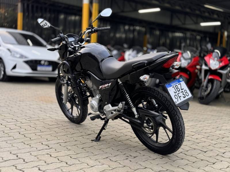 HONDA - CG 160 - 2023/2023 - Preta - R$ 17.800,00