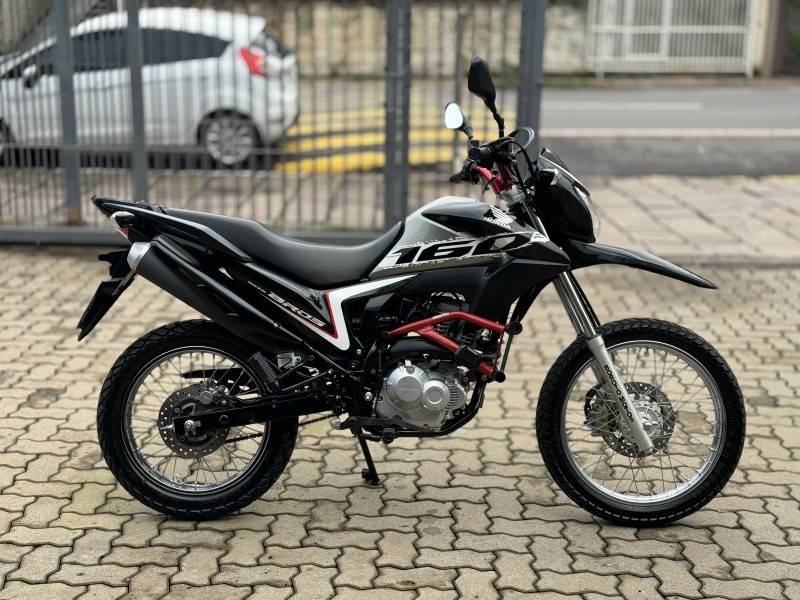 HONDA - NXR 160 - 2021/2021 - Preta - R$ 20.800,00