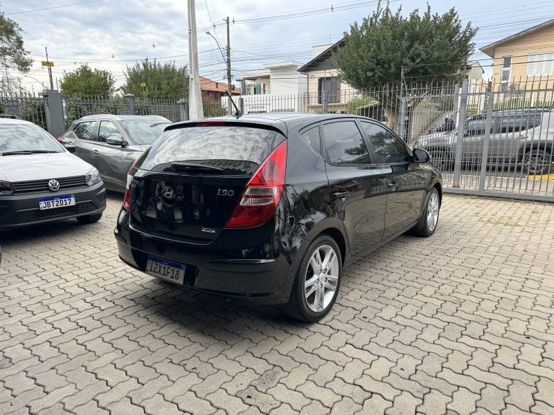 HYUNDAI - I30 - 2009/2010 - Preta - R$ 43.800,00