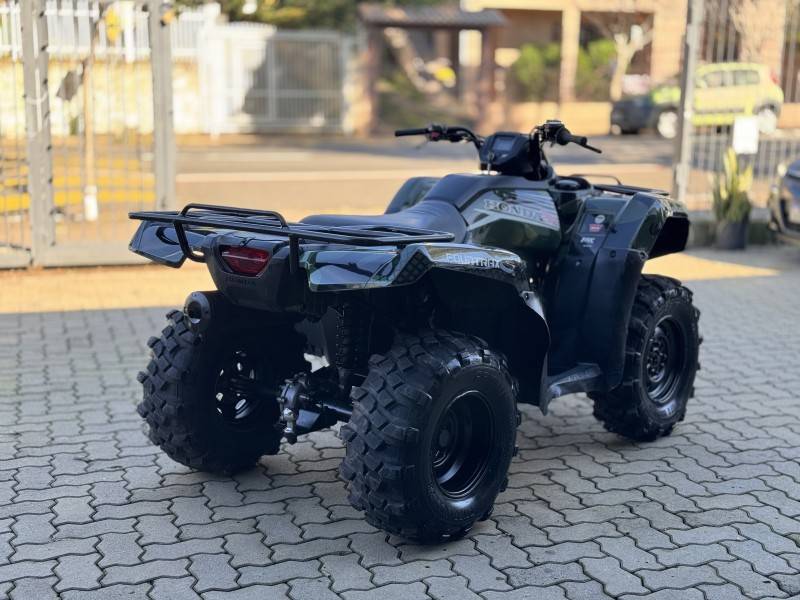 HONDA - TRX 420 - 2015/2015 - Verde - R$ 35.800,00