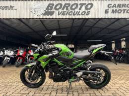 KAWASAKI - Z900 - 2022/2022 - Verde - R$ 54.800,00