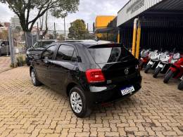 VOLKSWAGEN - GOL - 2016/2017 - Preta - R$ 43.800,00