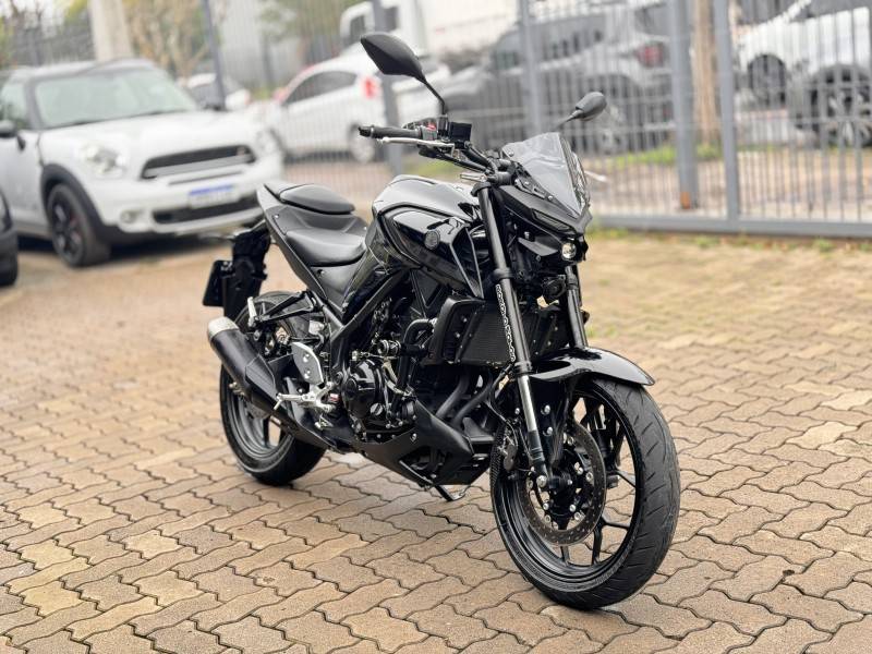 YAMAHA - MT - 2020/2021 - Preta - R$ 29.800,00