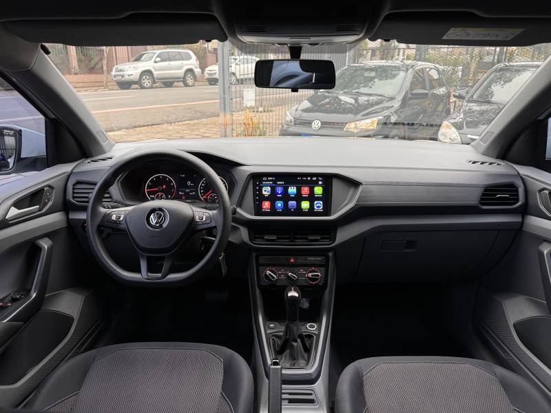 VOLKSWAGEN - T-CROSS - 2021/2021 - Branca - R$ 102.800,00