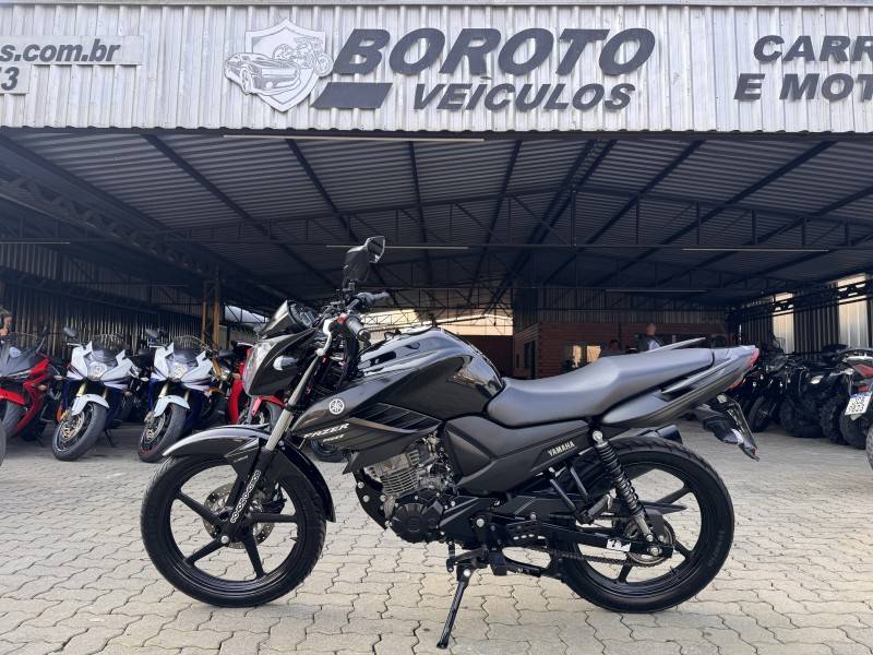 YAMAHA - FAZER - 2022/2022 - Preta - R$ 17.300,00