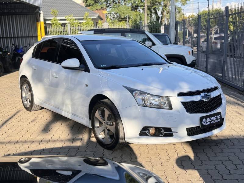 CHEVROLET - CRUZE - 2014/2014 - Branca - R$ 59.800,00