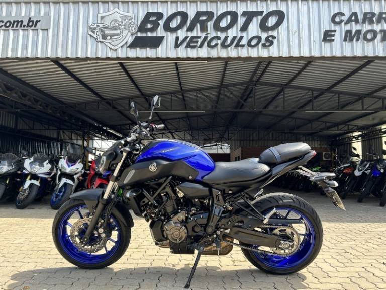 YAMAHA - MT - 2019/2020 - Azul - R$ 43.800,00